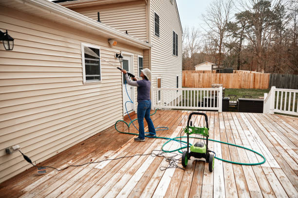 Best Garage Pressure Washing  in Clyde, NY