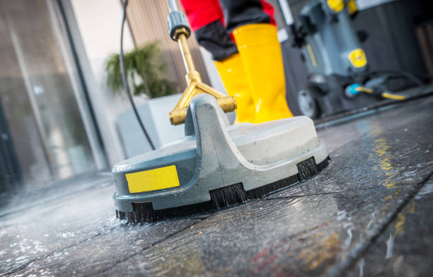 Best Deck Pressure Washing  in Clyde, NY