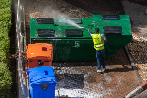 Best Roof Pressure Washing  in Clyde, NY